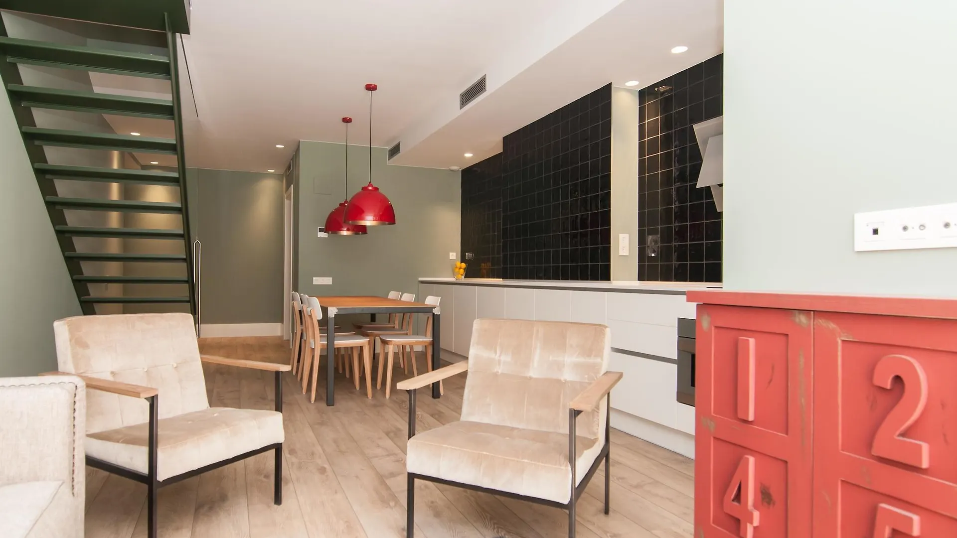 Sf Apartments Barcelona